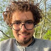 Professeur de maths au lycé avec trois experiences